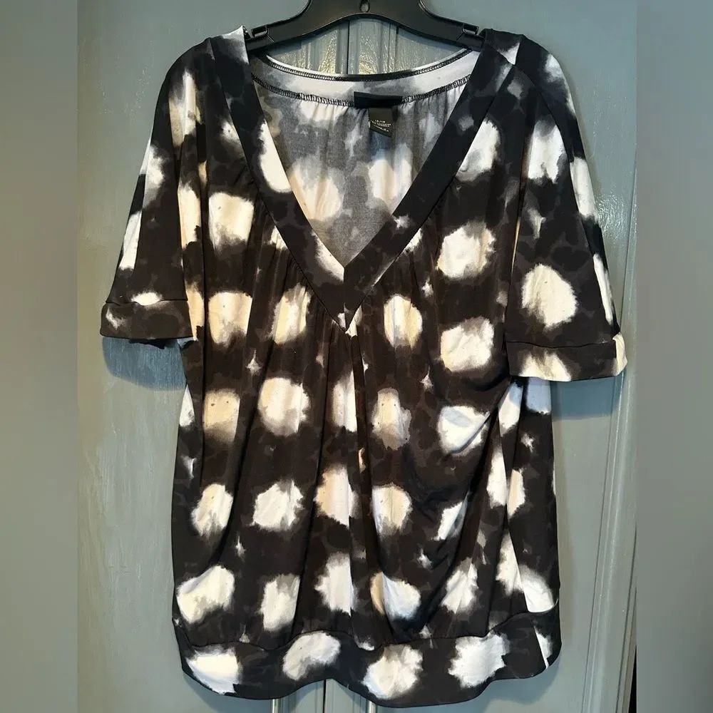 Lane Bryant Black and White Patterned Blouse